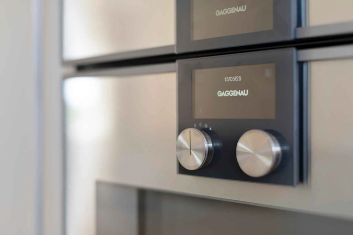 Minimalistische keuken in Vught, Noord-Brabant | Poggenpohl Den Bosch