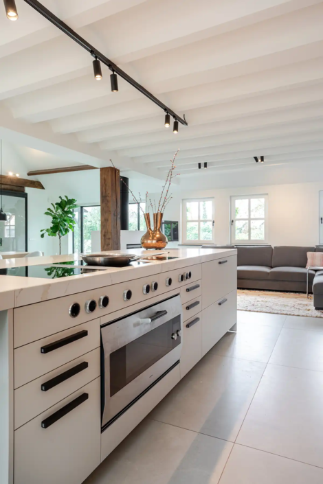 Moderne keuken in Den Dungen | Poggenpohl Den Bosch